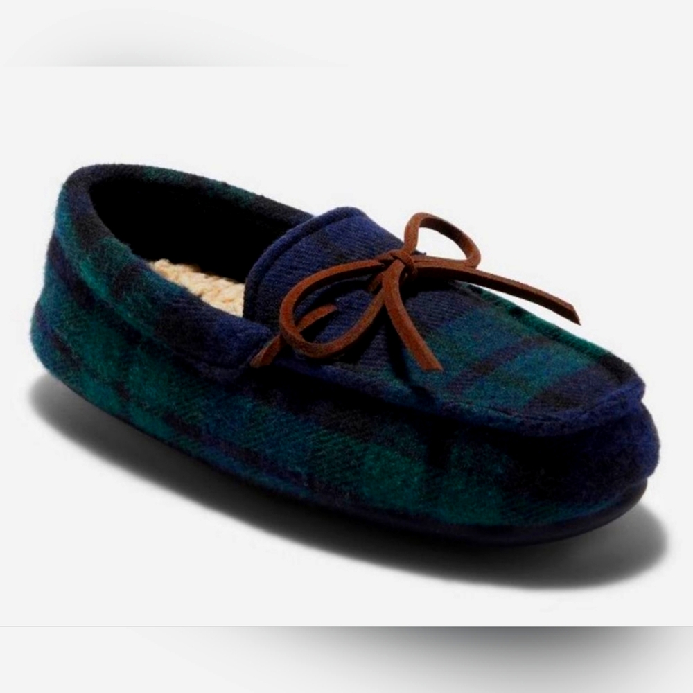 DLUXE - Dluxe by Dearfoams Childrens Size 13/1 Memory Foam Moccasin Slippers